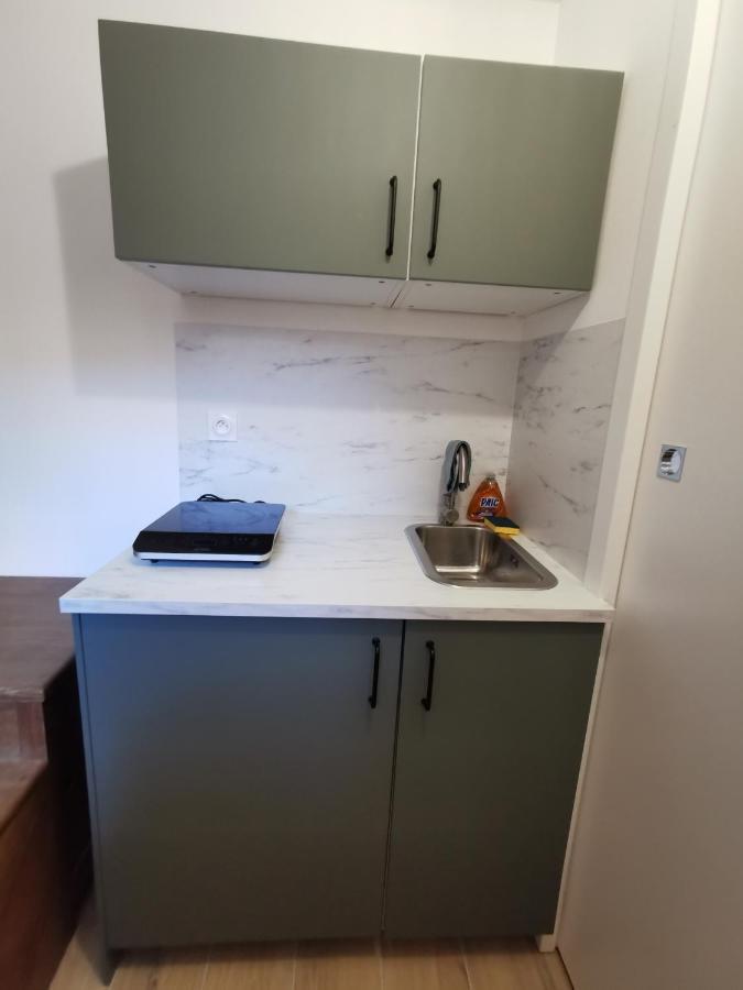 Studio En Duplex Dans Un Hotel Particulier ก็อง ภายนอก รูปภาพ
